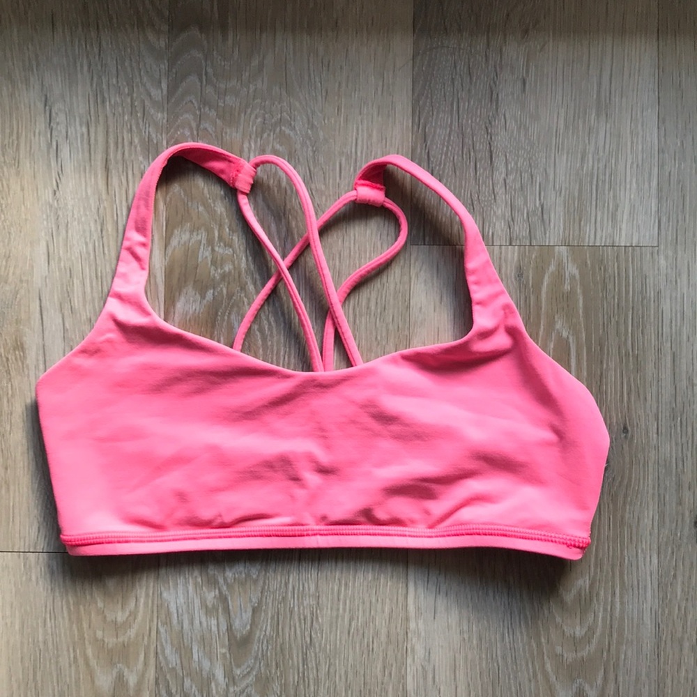 Lululemon Free to Be Bra